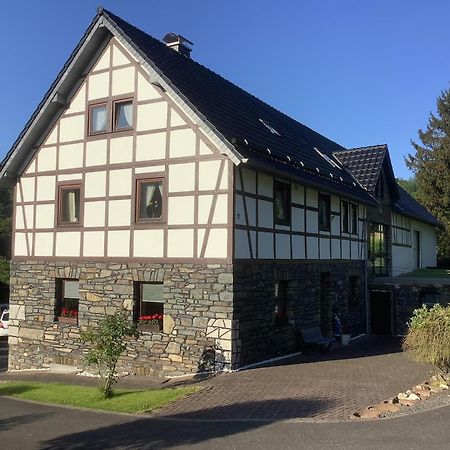 Berg Blick Eifler Bauernhaus Modern Restauriert Simmerath Exterior photo
